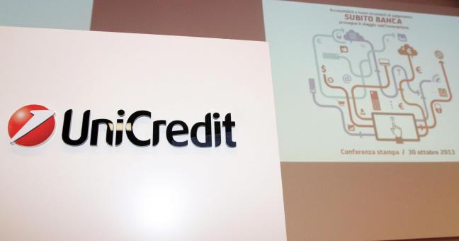 Unicredit, altri lavoratori ceduti | La protesta dei sindacati