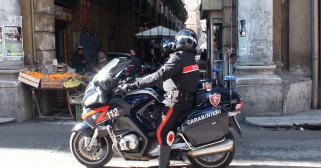 Abusivismo commerciale | Denunciato un ambulante