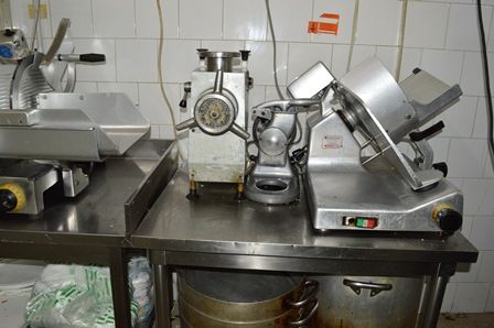 Controlli nei bar del Viale |Accertate diverse irregolarità