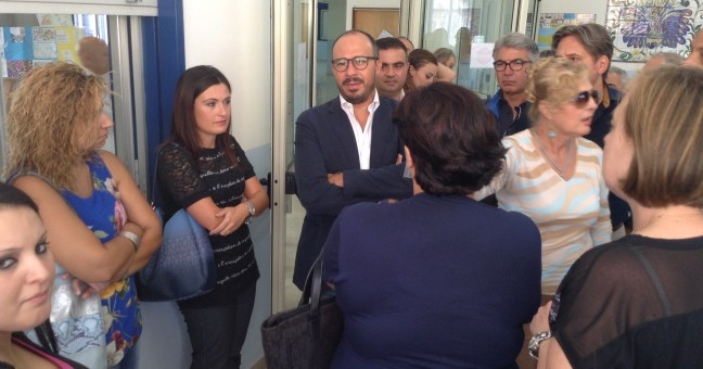 Faraone: “Accanto alle famiglie| Lavoriamo insieme per la scuola”
