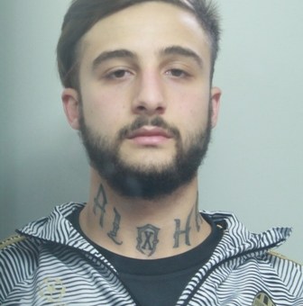 Scippo ai danni di turisti |Due arresti della Squadra mobile