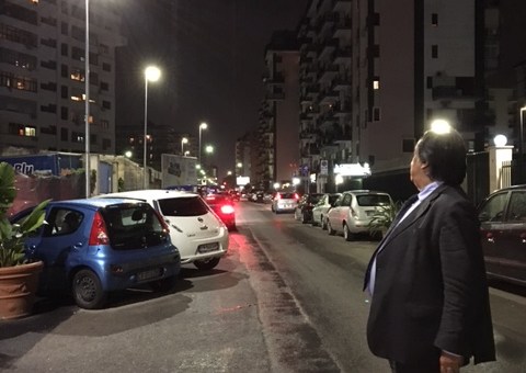 Via Botticelli, arrivano luci a Led| Il sindaco inaugura l’impianto
