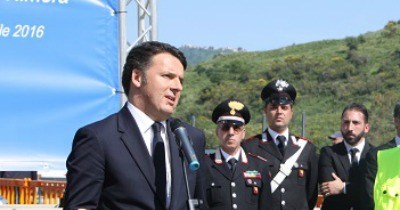 Ironia Renzi sul M5s: “La denuncia? | Sanno dov’è il tribunale”
