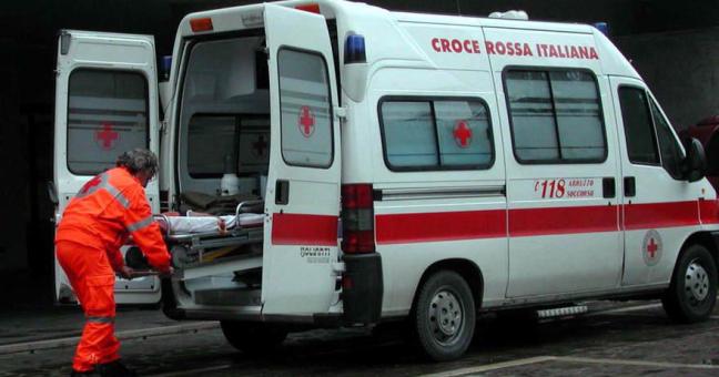 Travolta e uccisa | da un’auto in corsa