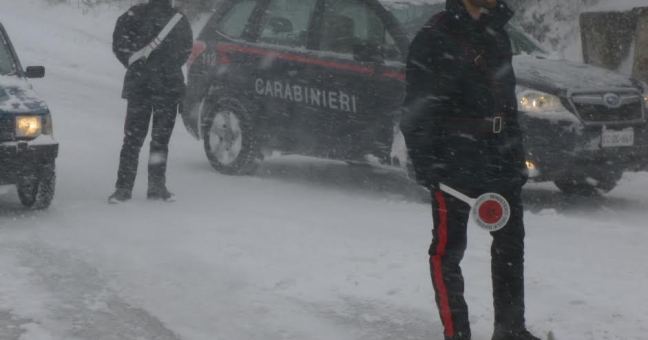 Strade ancora ghiacciate |Scuole chiuse a Petralia e Troina