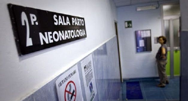 Violentata a 12 anni | Incinta e partorisce