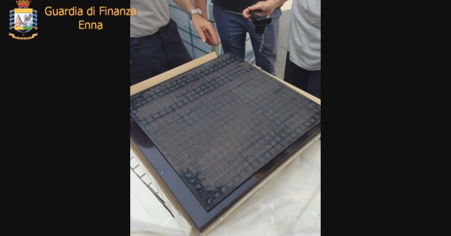 Piastrelle tossiche dalla Cina |Coinvolto importatore di Mascalucia