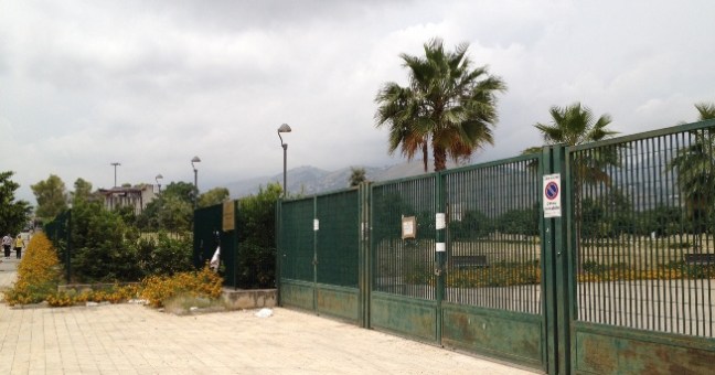 “Parco Cassarà ancora chiuso| Perché i dipendenti sono lì?”