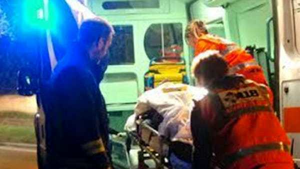 Sbalzata dalla moto | Muore a 21 anni