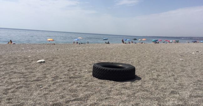 Le spiagge come pattumiere |La missiva di un lettore
