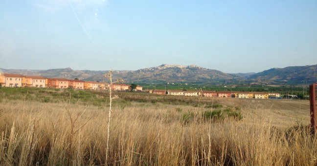 Rubano indumenti per i poveri |Arrestati 4 ospiti del Cara