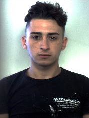 Fiumefreddo, pizzicato |con la droga nelle mutande