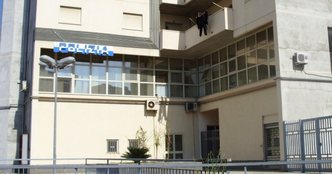 Librino, controlli a tappeto |Sanzioni a sala scommesse abusiva
