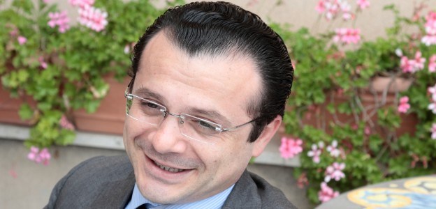 Il sindacato dei magistrati: |”Attacchi smodati da De Luca”