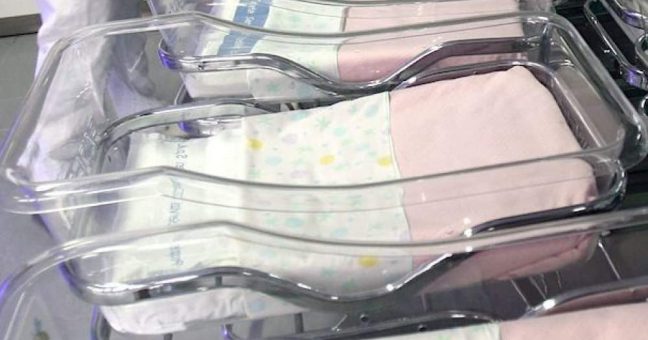 Neonata muore | a poche ore dal parto