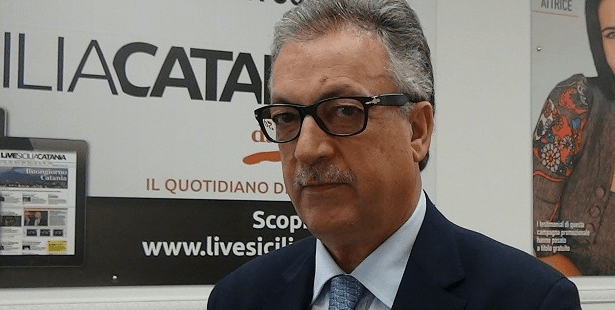 Pd, cresce la fronda anti-Cardinale | Il nuovo documento dei segretari