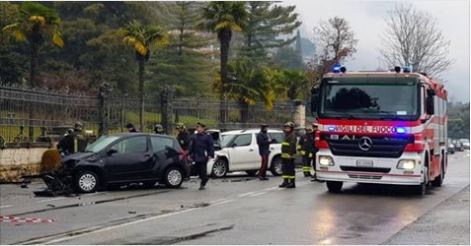Scontro frontale tra due auto | Morto un ragazzo di 21 anni