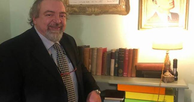 “Sciogliere il Comune per mafia” | La richiesta del senatore M5s