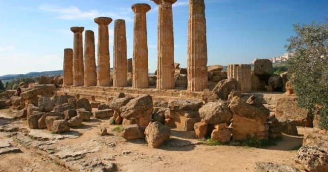 Olio, concorso regionale | nella Valle dei Templi