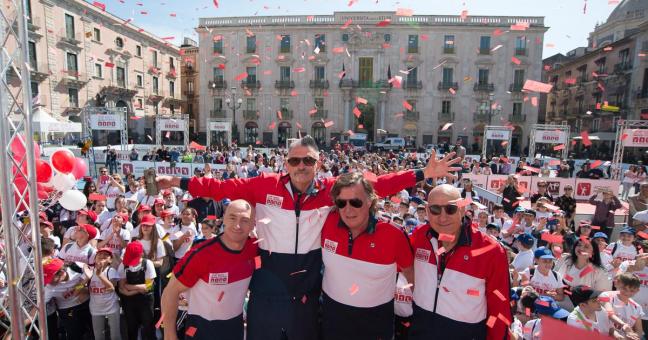 “Un campione per amico” |I grandi dello sport in città