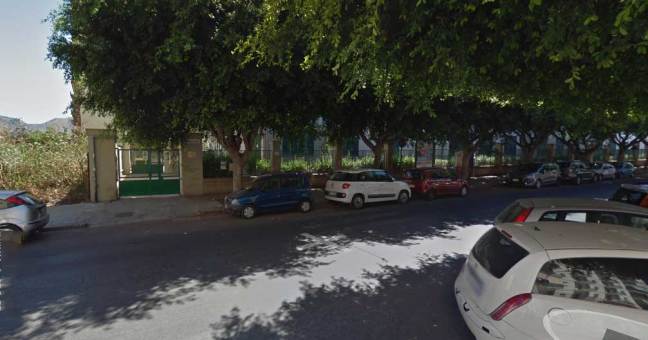 Anziano cade e si rompe il naso | “Zisa, un incidente annunciato”