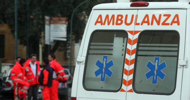 Bimba dimenticata | in auto: è morta