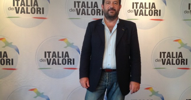 “Accampamenti abusivi in costa sud| Il Comune intervenga subito”