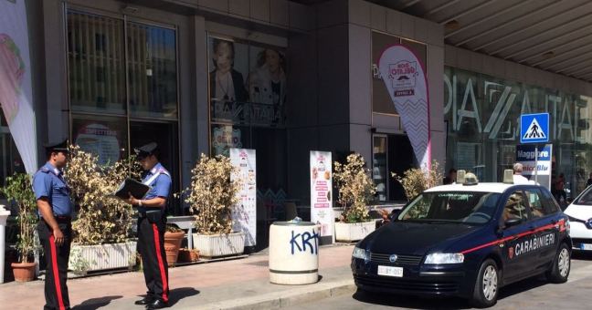 Blitz anti parcheggiatori abusivi | Elevate 27 multe per 28mila euro