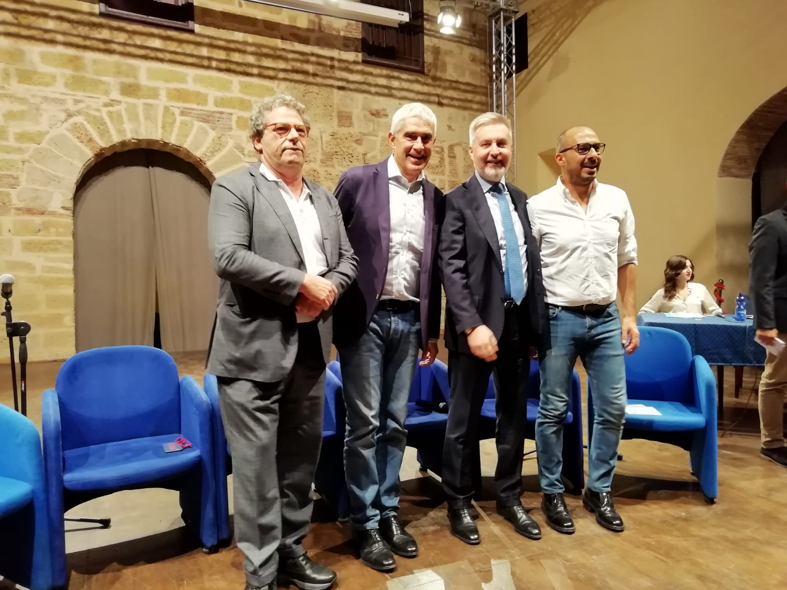 Pd e Forza Italia, partita doppia | Le mosse di Faraone e ...