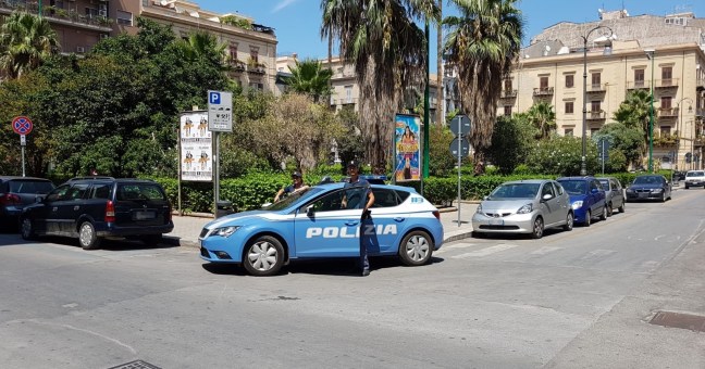 Il raid in un palazzo in centro| Due arresti, c’è pure un minorenne
