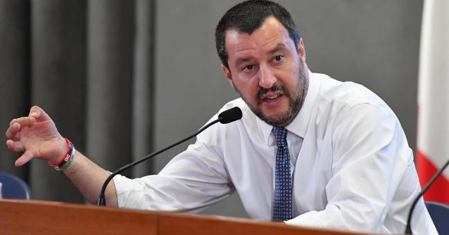 Via libera sui migranti | Salvini si arrabbia