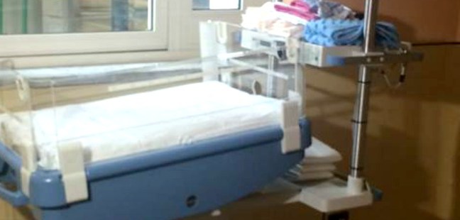 Undici neonati morti | Si dimette il ministro
