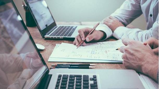 L’internazionalizzazione | di professionisti e imprese