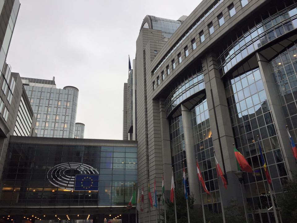 Accoltellamento a Bruxelles nei pressi delle istituzioni europee