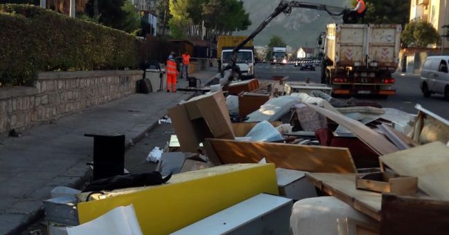 Rifiuti ingombranti, Orlando: | “C’è una organizzazione illegale”
