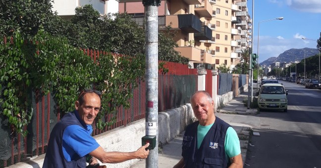 Vandali in viale Regione | Ripristinato il semaforo rotto