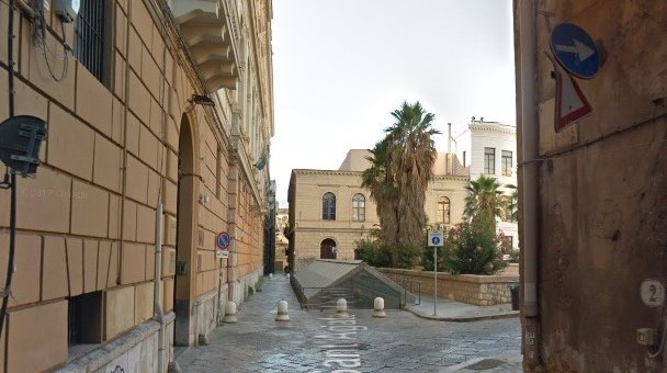 Raccolta fondi per i Policlinici |L’idea di ex studenti del Convitto