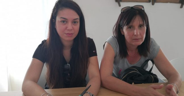 Povero Gabbiano Che Ha Perso La Compagna