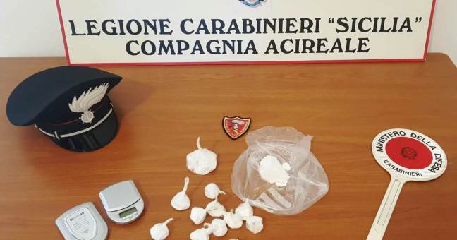 Trovati con la cocaina in auto|In manette marito e moglie