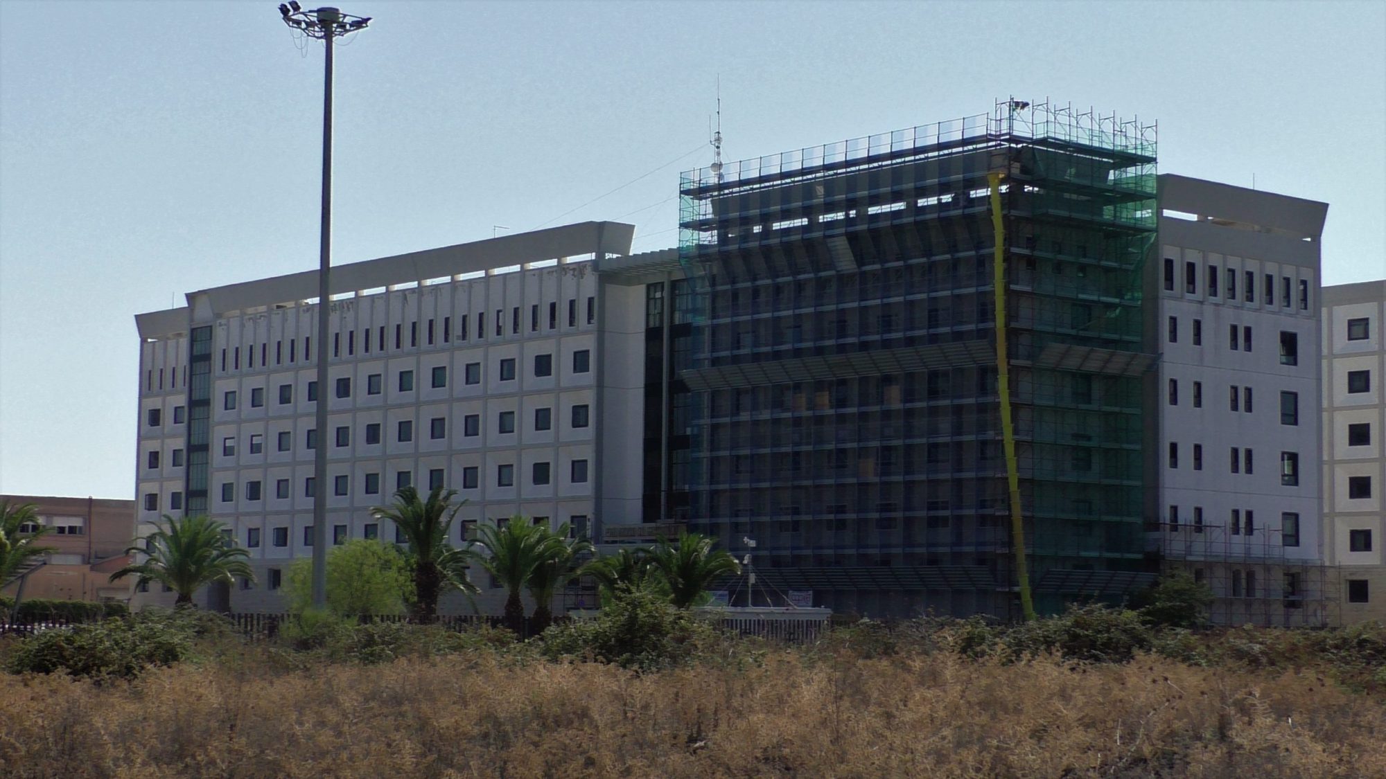 Siracusa, finto avvocato truffa il padre di un disabile: denunciato