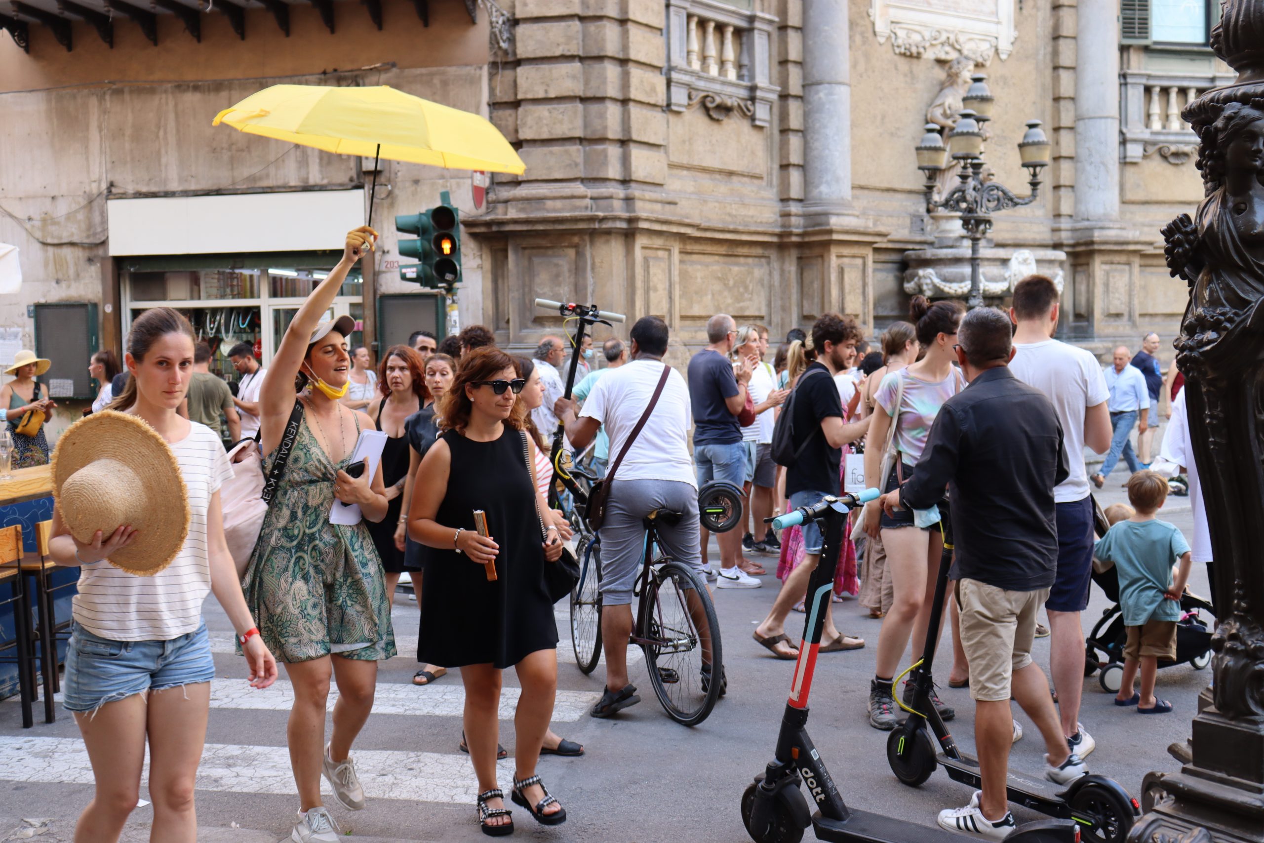 Codice Della Strada, Stretta Sui Monopattini: Ecco Le Nuove Regole ...