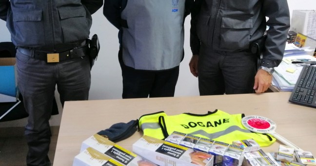 sigarette di contrabbando nei bagagli: denunciato
