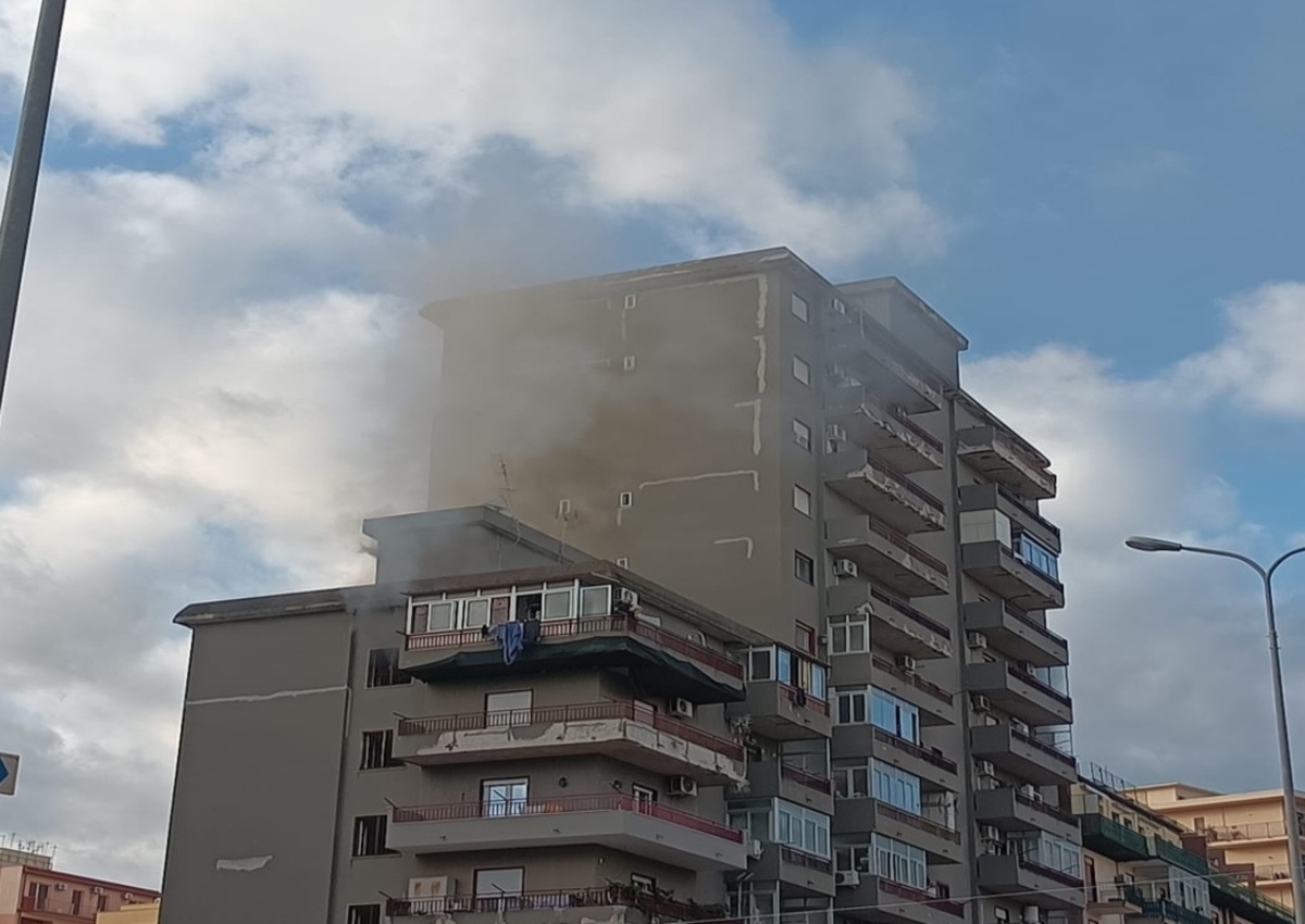 Incendio Palermo