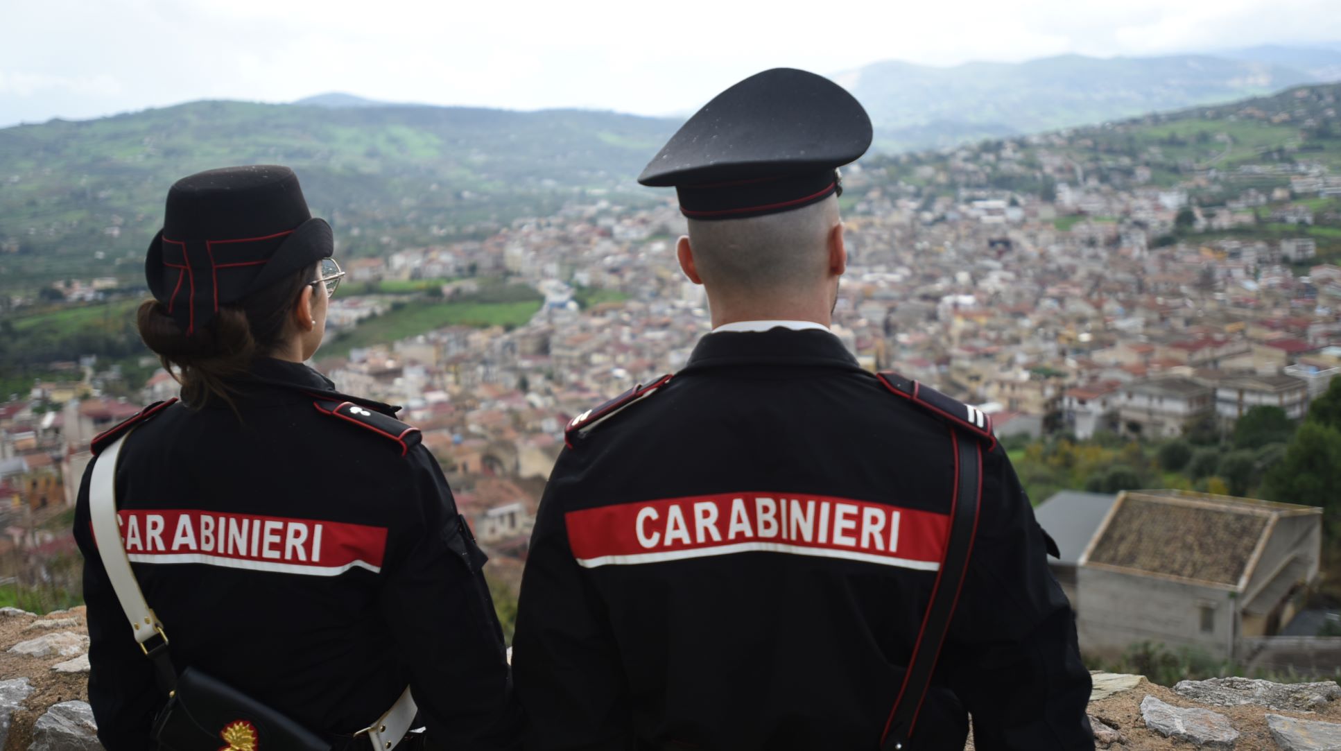 Catania, carabinieri si fingono clienti: arrestati quattro spacciatori