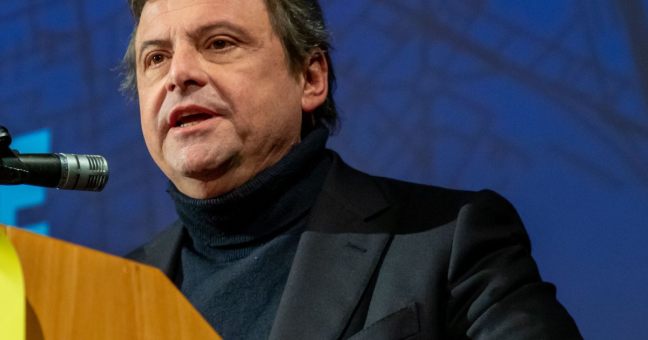 Nucleare, Calenda “Già oltre 50 mila firme per il progetto di legge”
