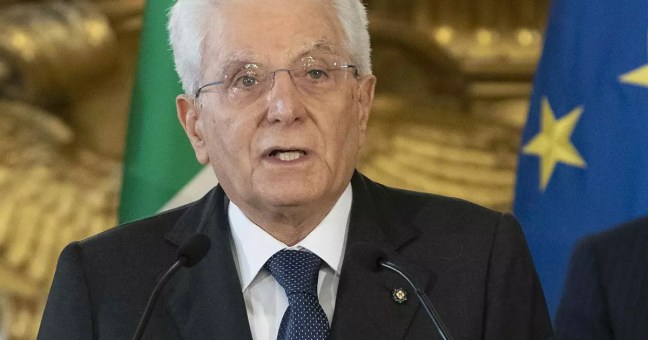Mattarella “La lingua è strumento di libertà, difendere il pluralismo”