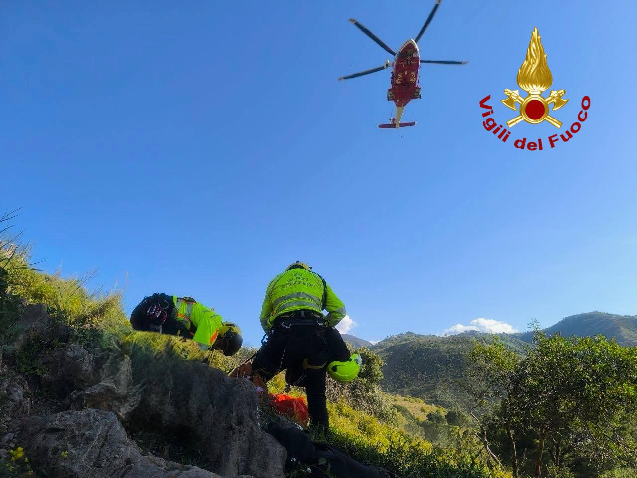 Cefalù, escursionista cade sulla Rocca: salvato in elicottero
