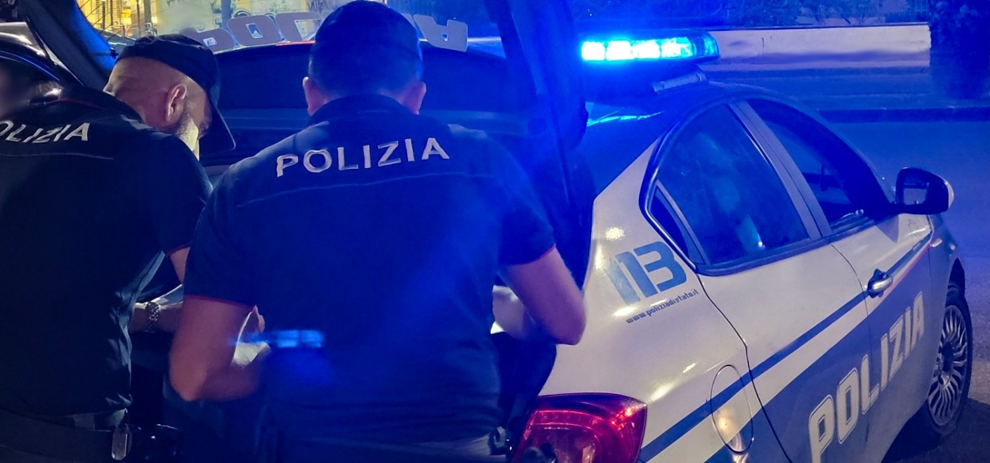 Aggredisce e rapina un 30enne alle 3 di notte: un arresto a Catania
