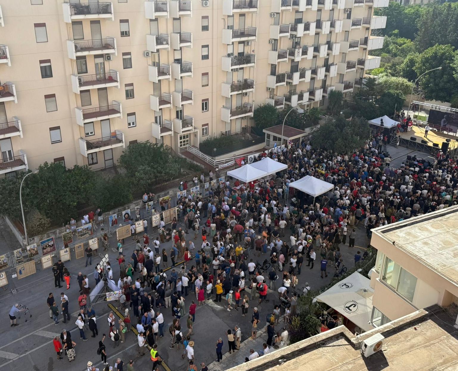 https://livesicilia.it/wp-content/uploads/2025/07/palermo-via-damelio-2.jpeg
