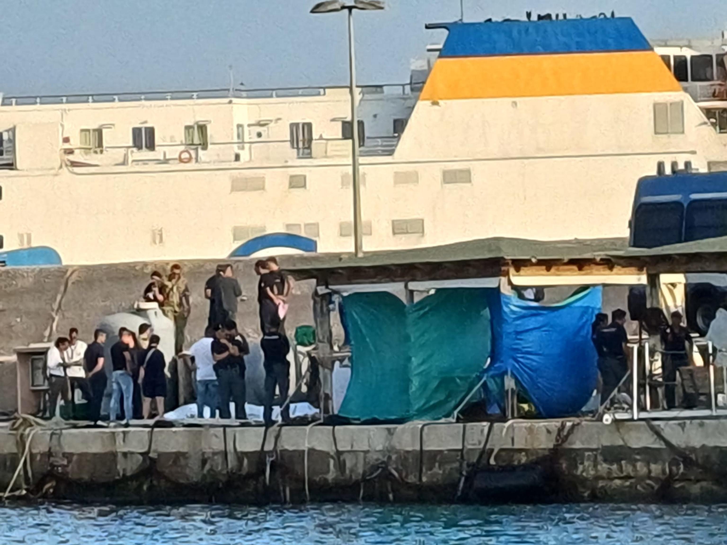 Quattro nuovi sbarchi a Lampedusa: ci sono anche donne e bambini